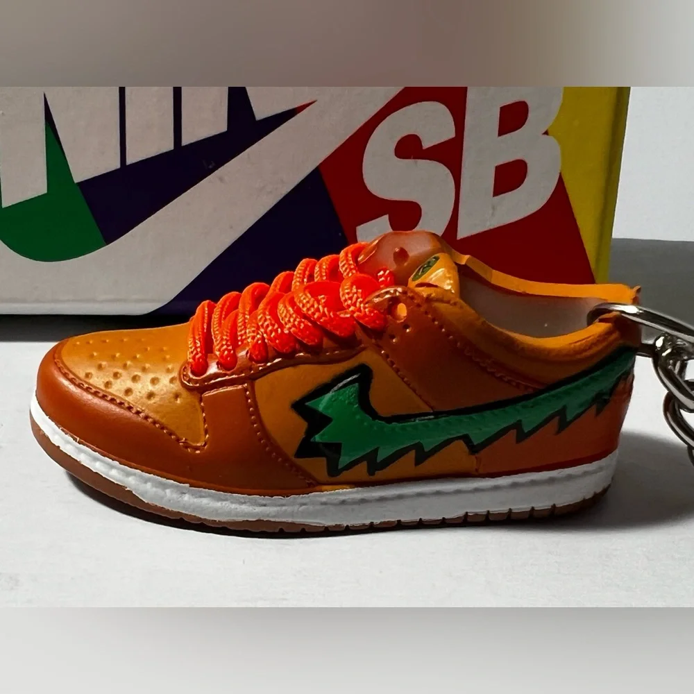 3D Mini Sneaker Keychains pair Orange Green‎ with mini box novelty trinkets